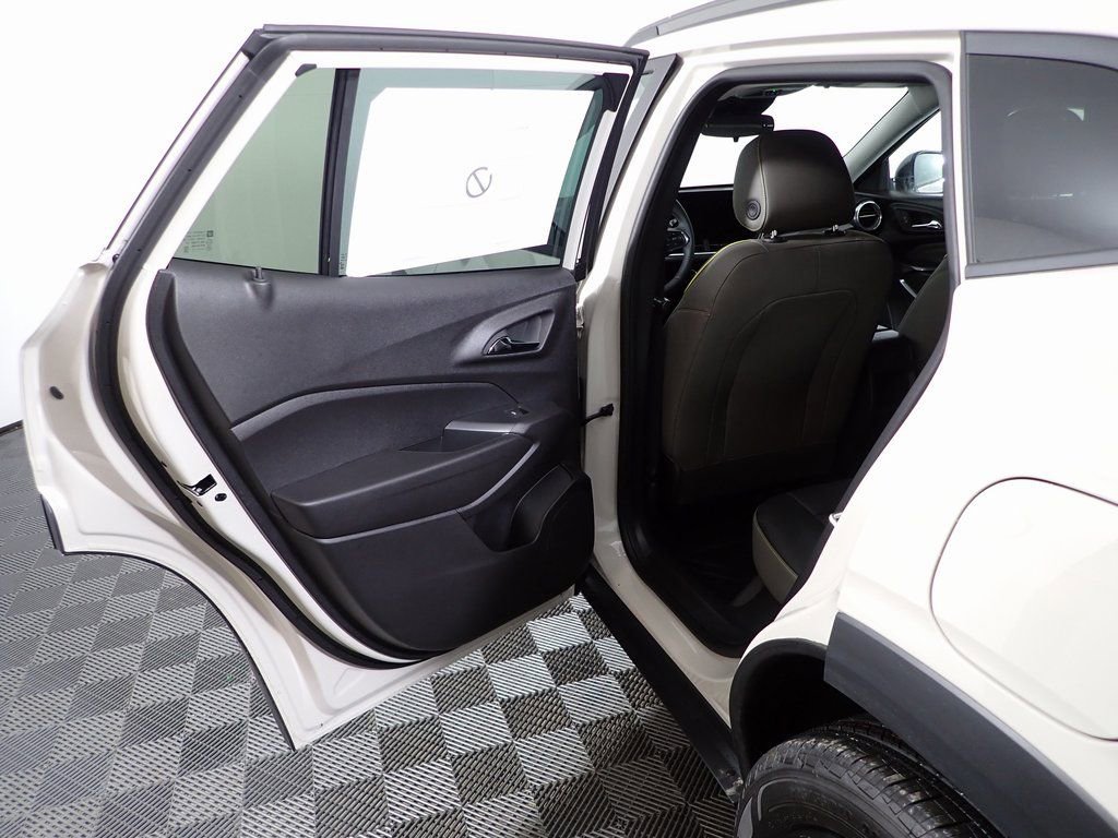 New 2026 Chevrolet Trax ACTIV image 24