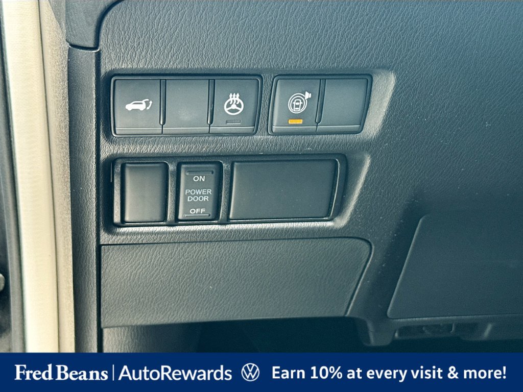 Used 2024 Nissan Armada Platinum w/ Captain's Chairs Package AWD/4WD image 14