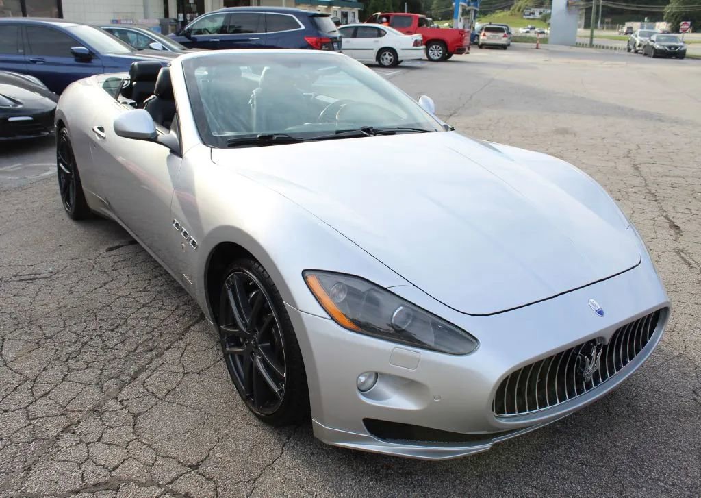 Used 2011 Maserati GranTurismo Convertible RWD image 14