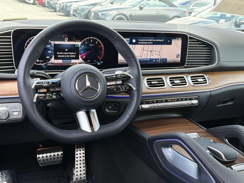 Certified 2026 Mercedes-Benz GLS 450 4MATIC image 32