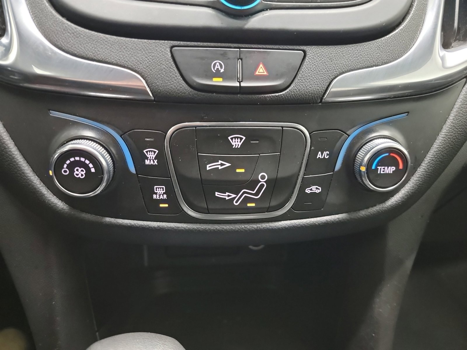 Used 2022 Chevrolet Equinox LT AWD/4WD image 21