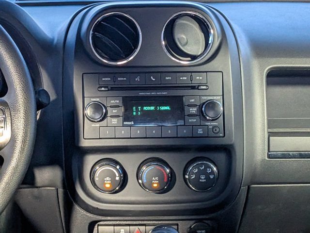 Used 2017 Jeep Patriot Sport w/ Power Value Group FWD image 19