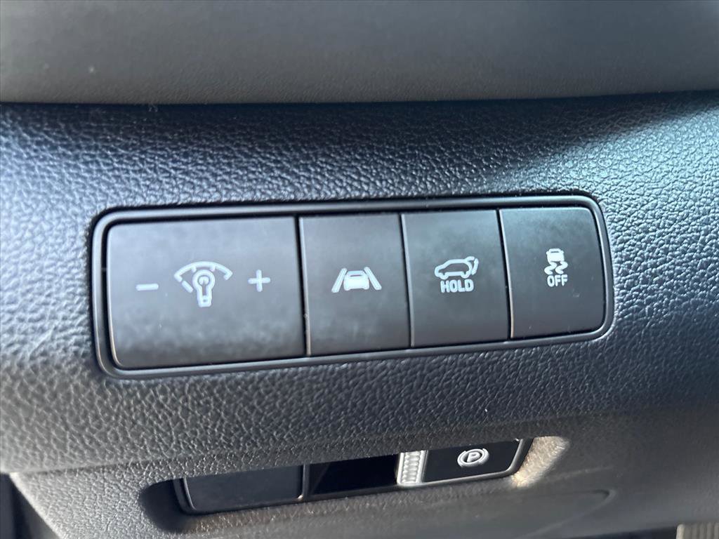 Used 2023 Hyundai Santa Fe SEL image 21