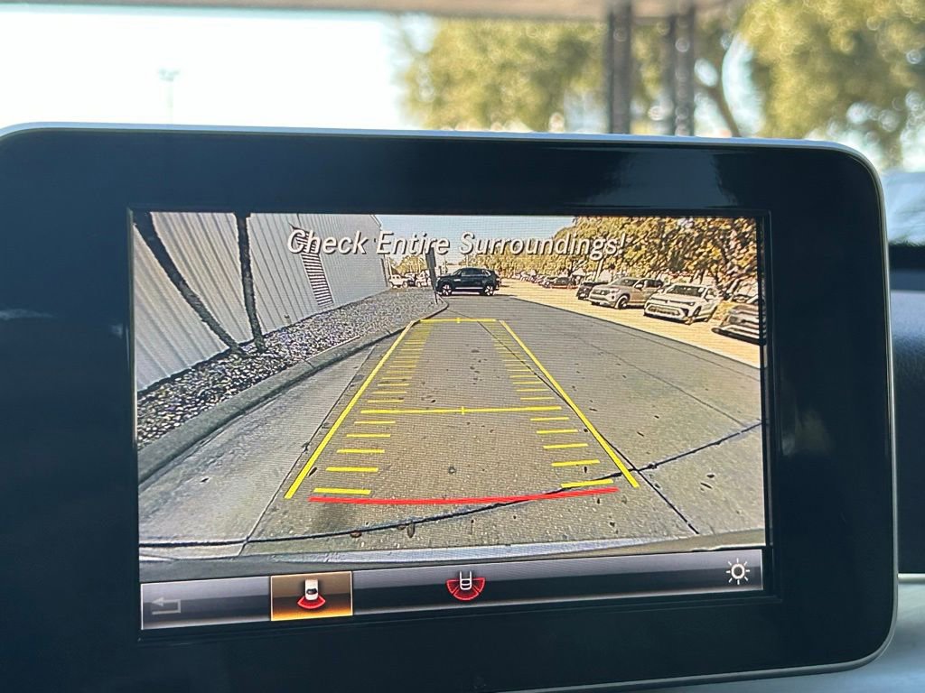 Used 2019 Mercedes-Benz GLC 300 4MATIC image 18