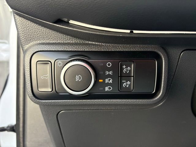 Used 2025 Ford Explorer ST image 24