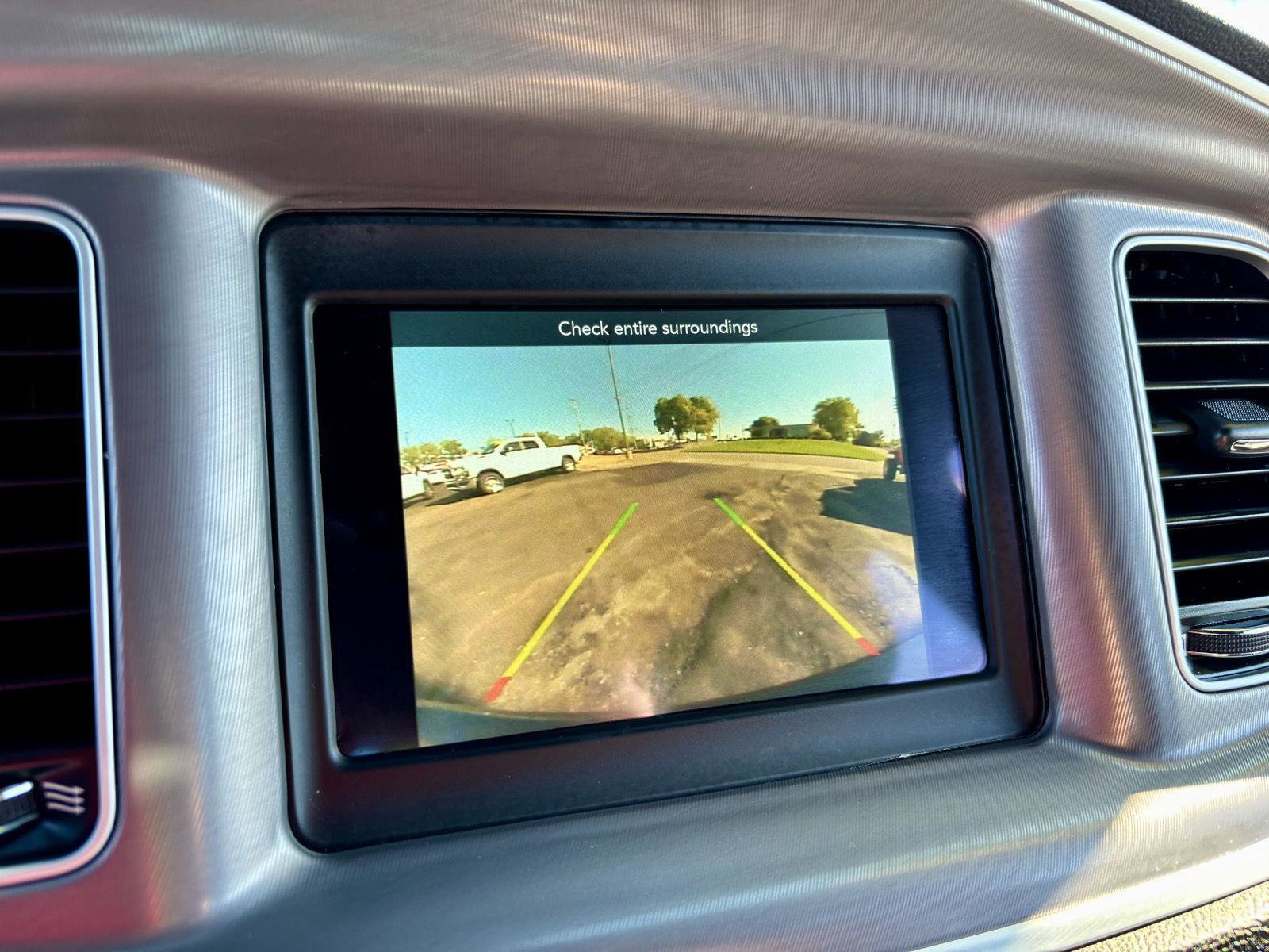 Used 2022 Dodge Charger SXT image 15