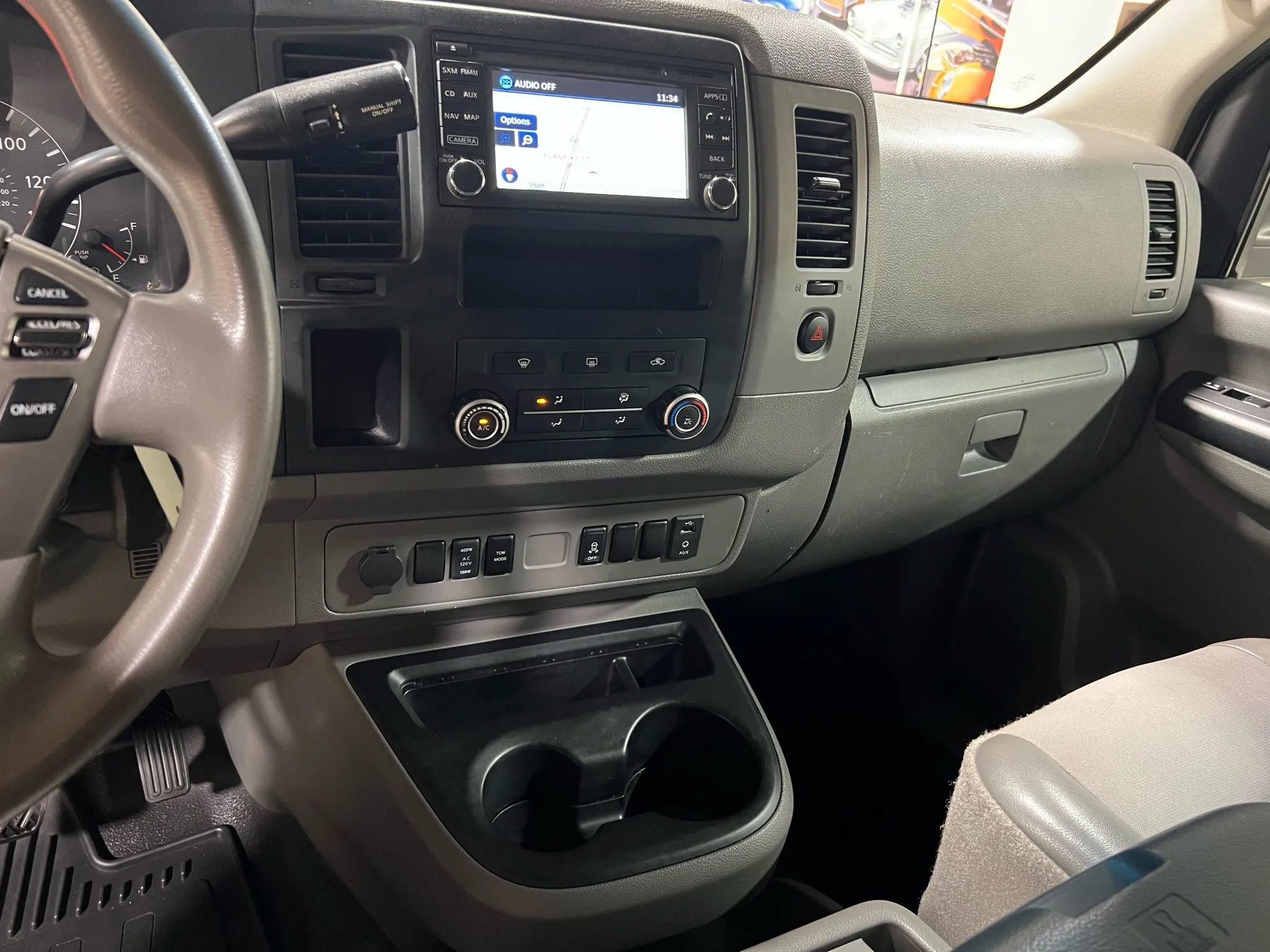 Used 2017 Nissan NV 2500 SV w/ Technology Package image 33