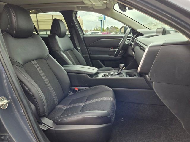 Used 2025 MAZDA CX-50 AWD 2.5 S w/ Premium Package image 29
