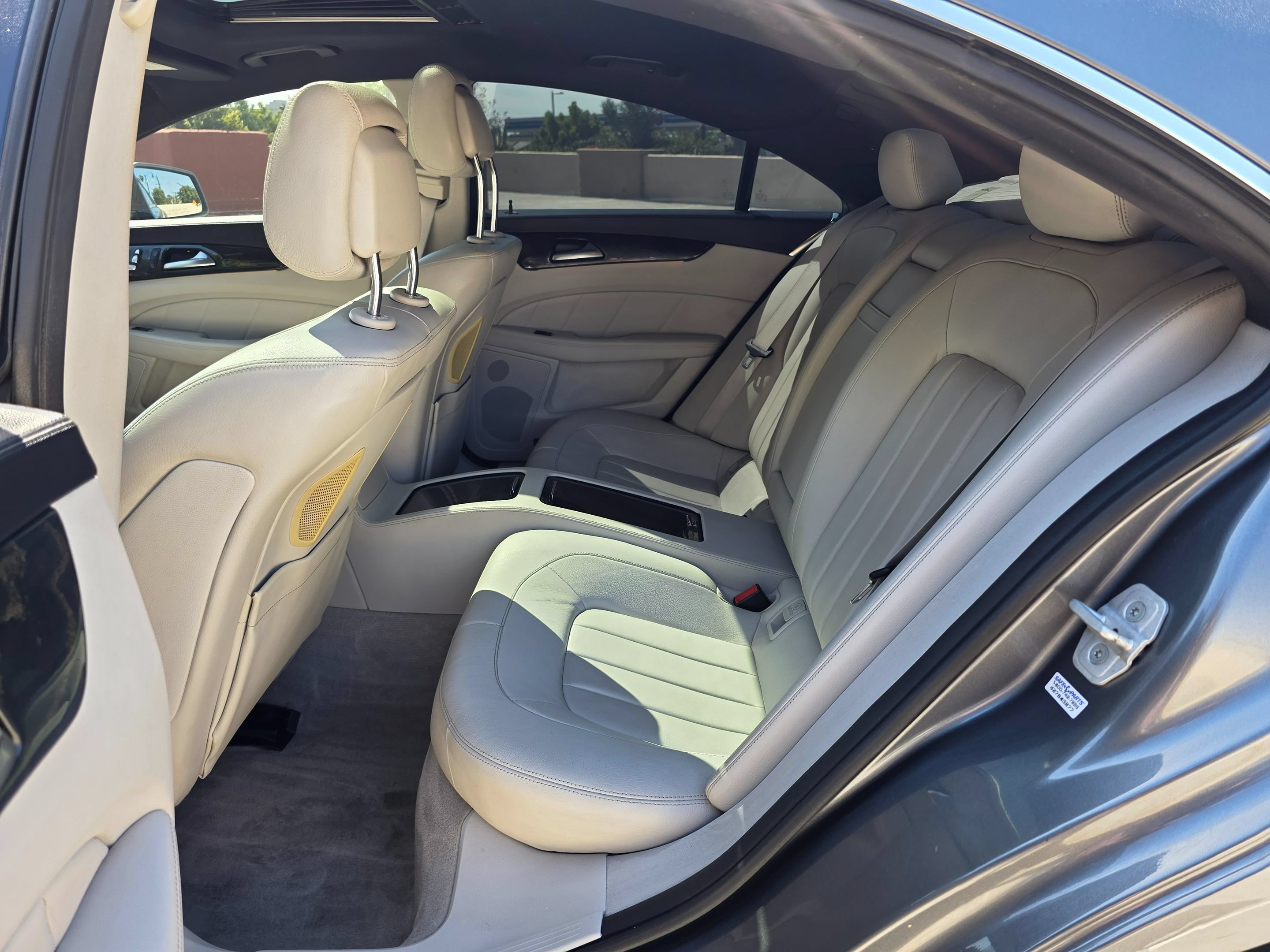 Used 2017 Mercedes-Benz CLS 550 w/ Premium 2 Package image 16