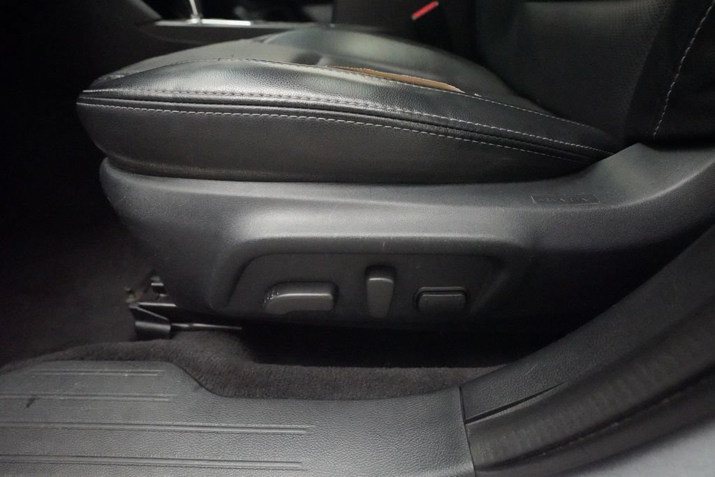 Used 2017 Subaru Outback 2.5i Limited AWD/4WD image 30