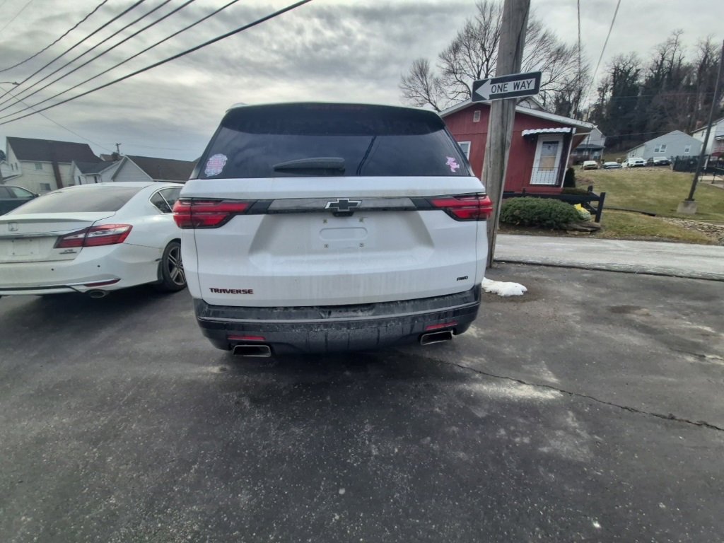 Used 2023 Chevrolet Traverse Premier w/ Redline Edition image 6