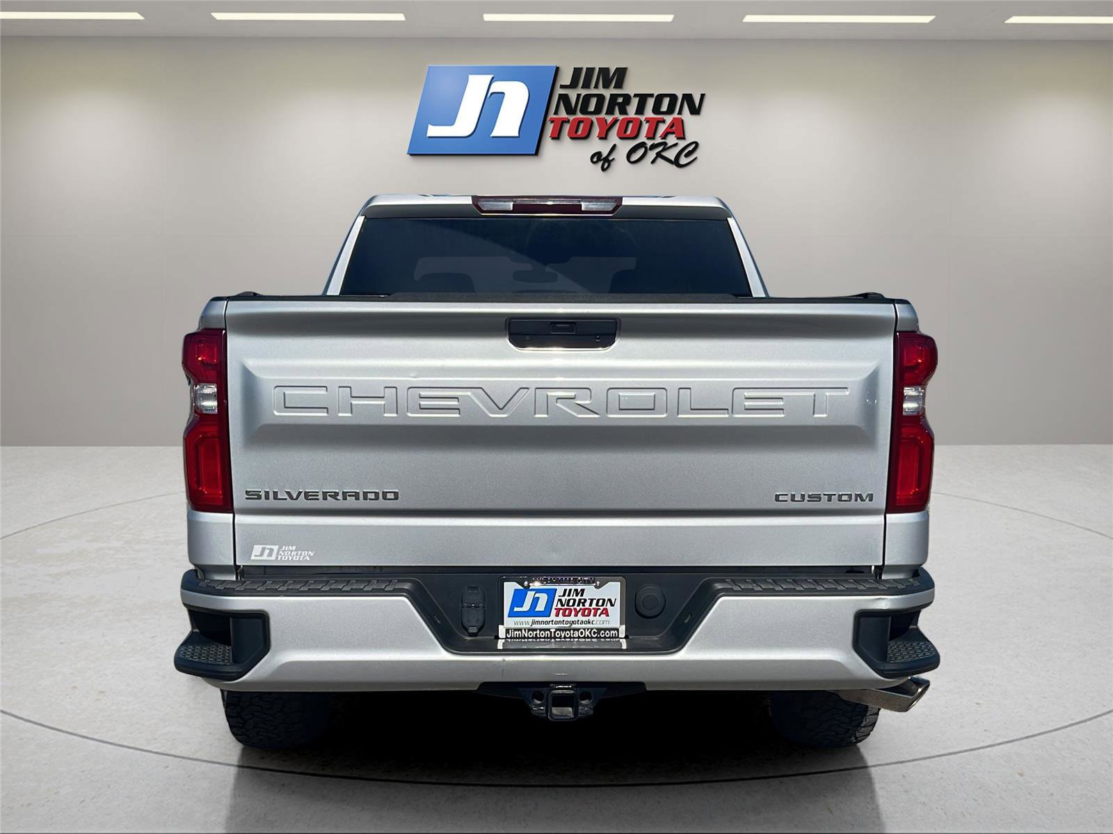 Used 2019 Chevrolet Silverado 1500 Custom w/ Custom Value Package image 6