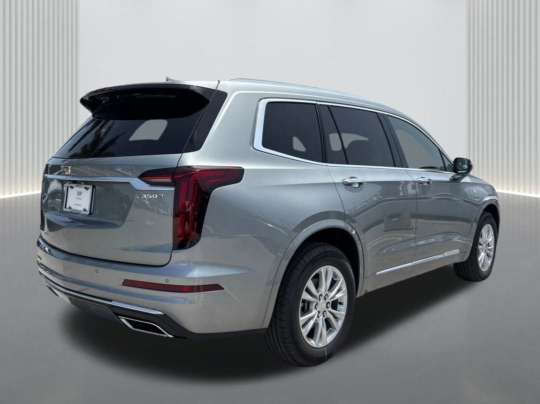 New 2025 Cadillac XT6 Luxury image 5