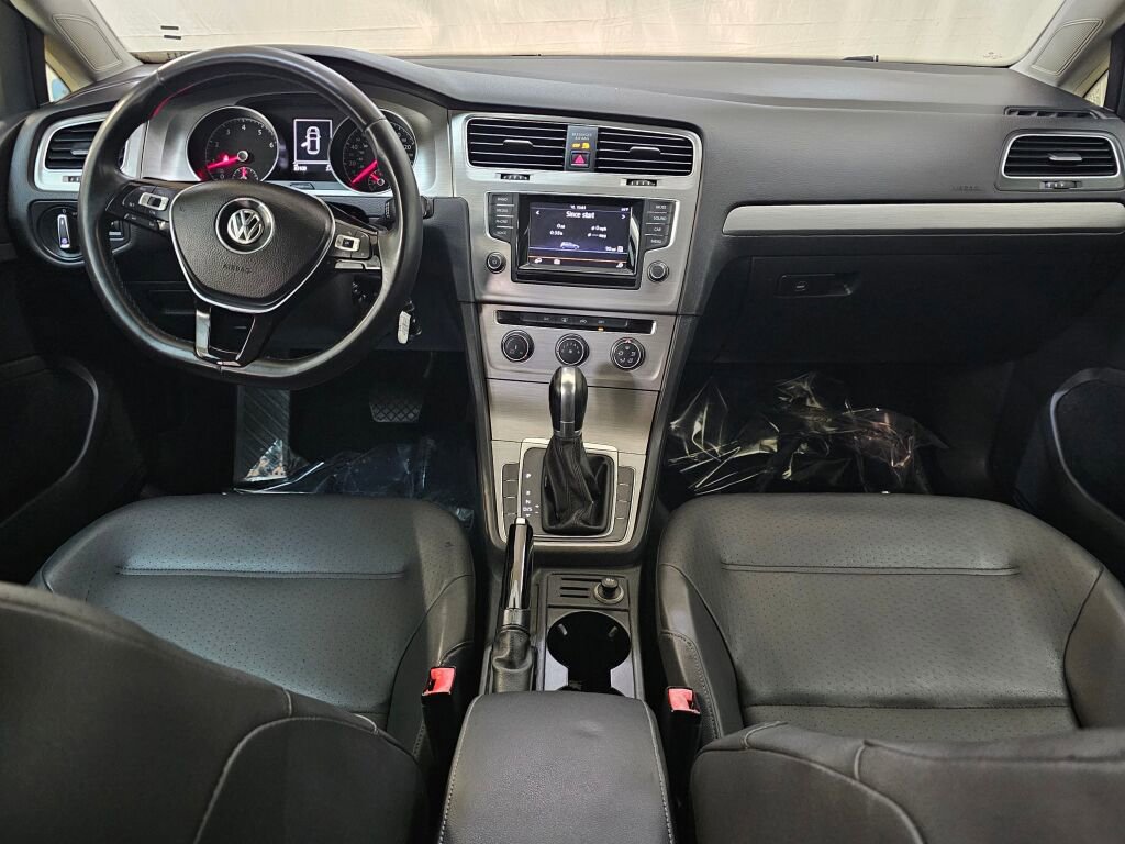 Used 2015 Volkswagen Golf SE FWD image 18