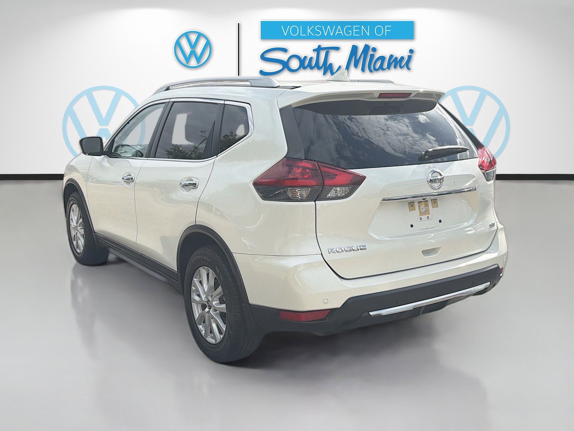 Used 2020 Nissan Rogue SV FWD image 5