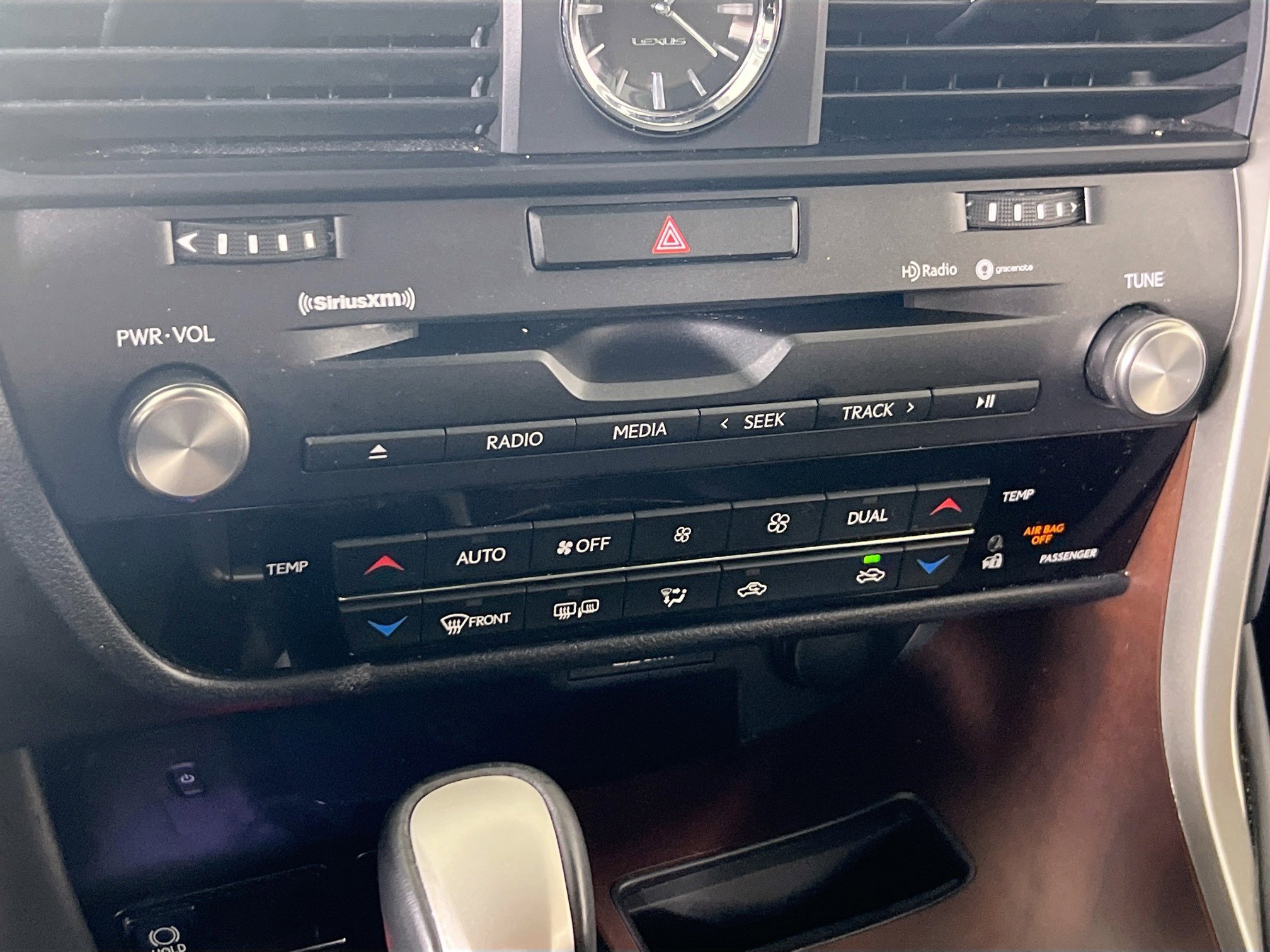 Used 2022 Lexus RX 450h AWD w/ Premium Package image 15