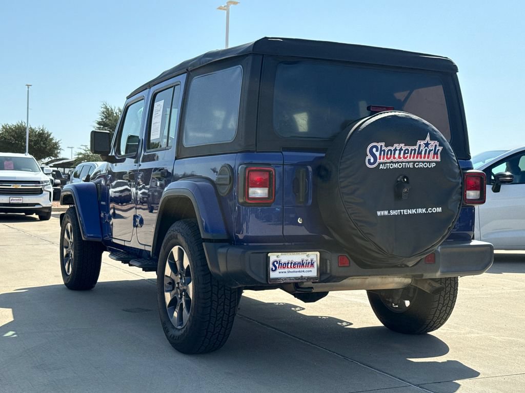Used 2018 Jeep Wrangler Unlimited Sahara AWD/4WD image 7