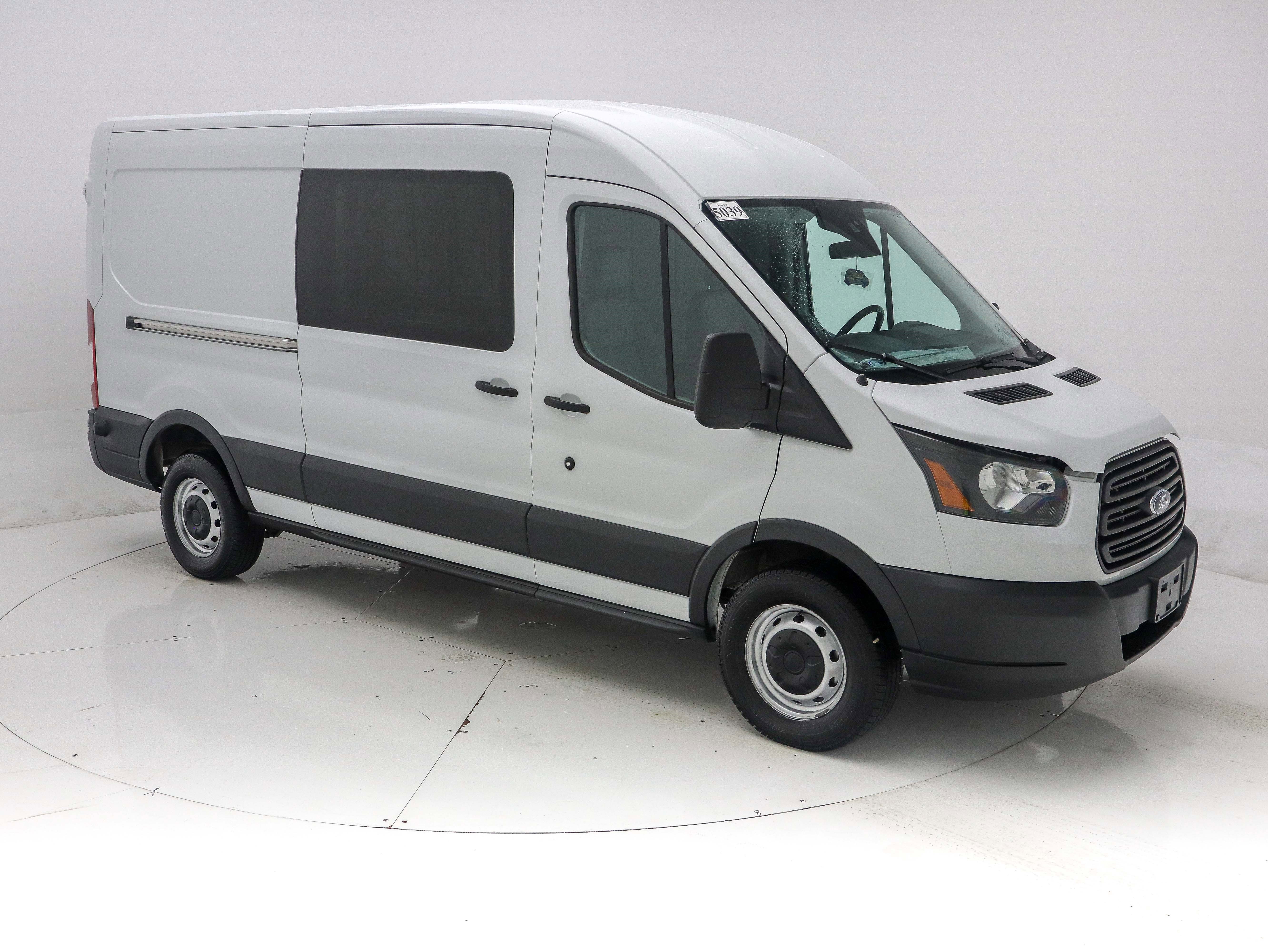 Used 2016 Ford Transit 250 148 Medium Roof image 38