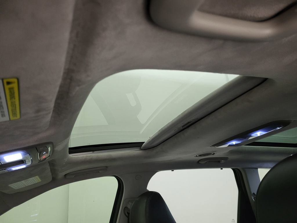 Used 2024 Kia Telluride SX Prestige w/ Towing Package image 17