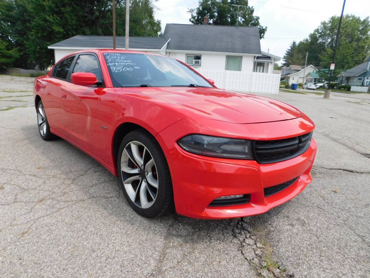 Used 2015 Dodge Charger R/T w/ Plus Group RWD image 5