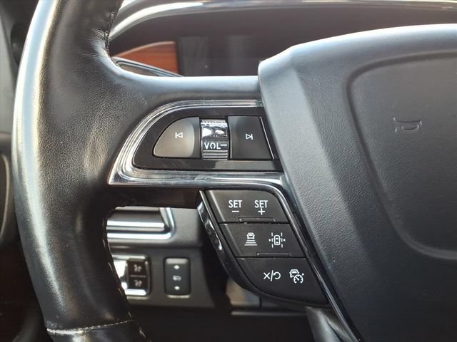 Used 2024 Lincoln Navigator Premiere AWD/4WD image 17
