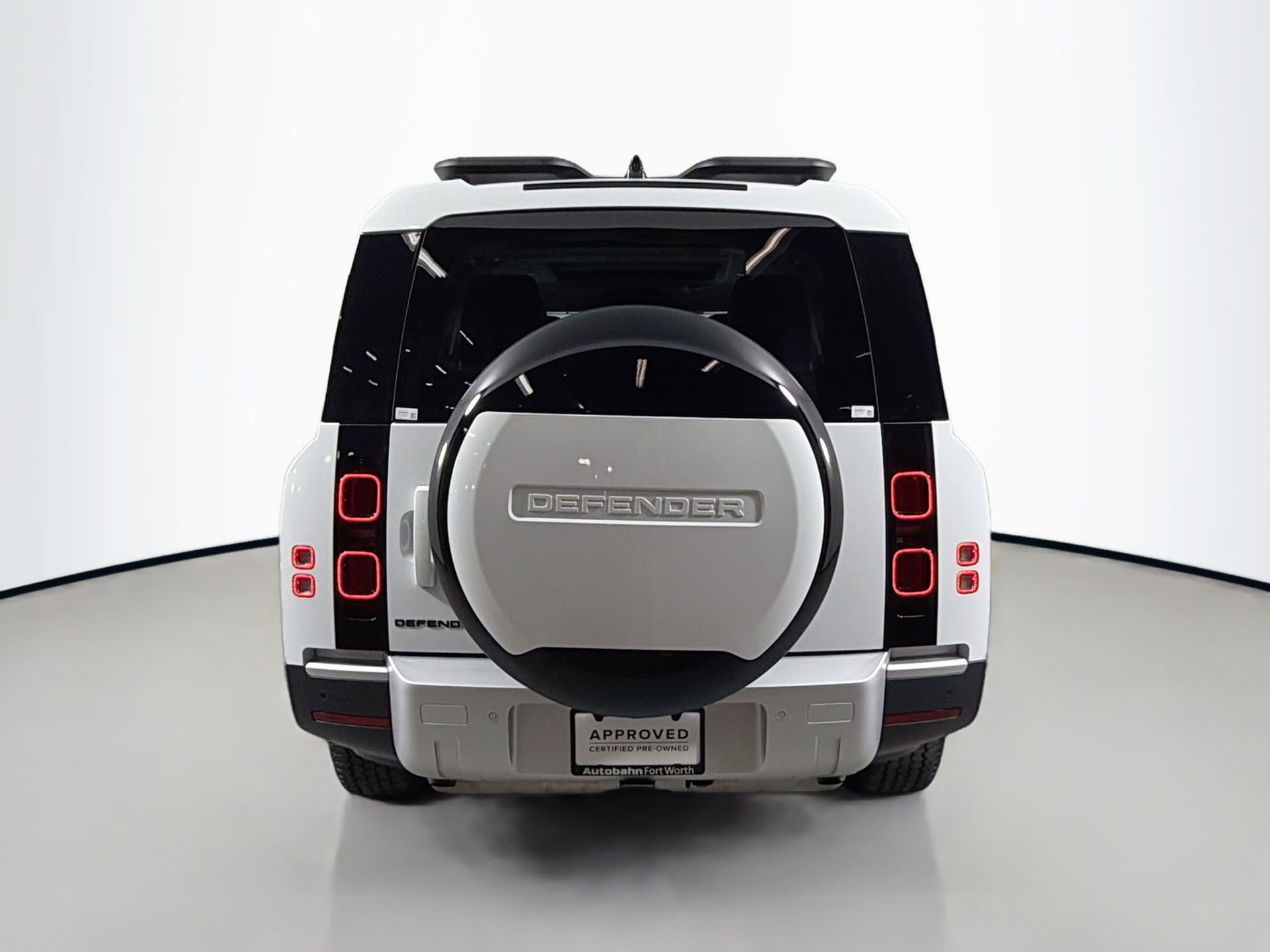 Certified 2025 Land Rover Defender 130 S image 6