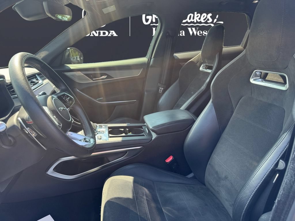 Used 2021 Jaguar F-PACE SVR AWD/4WD image 9