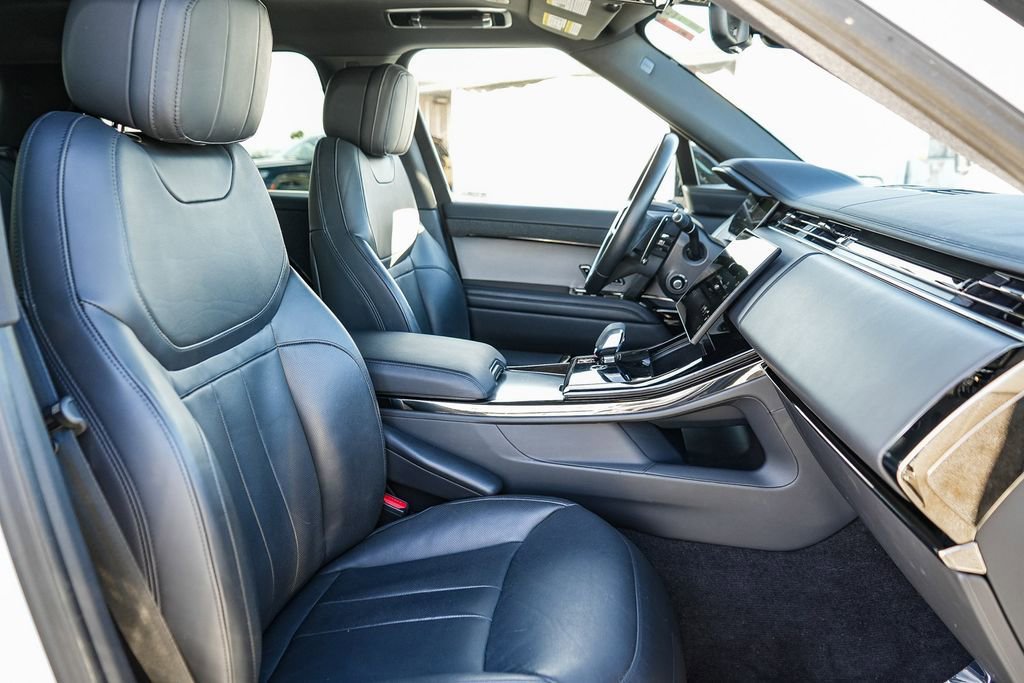 Used 2024 Land Rover Range Rover Sport Dynamic SE image 17