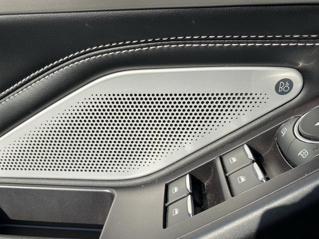 Used 2020 Ford Explorer ST w/ Premium Technology Package image 19