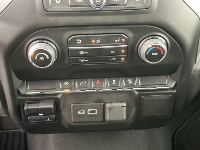 Used 2022 Chevrolet Silverado 1500 Custom Trail Boss AWD/4WD image 13