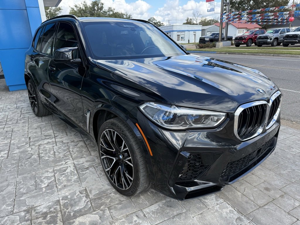 Used 2021 BMW X5 M w/ Executive Package image 5