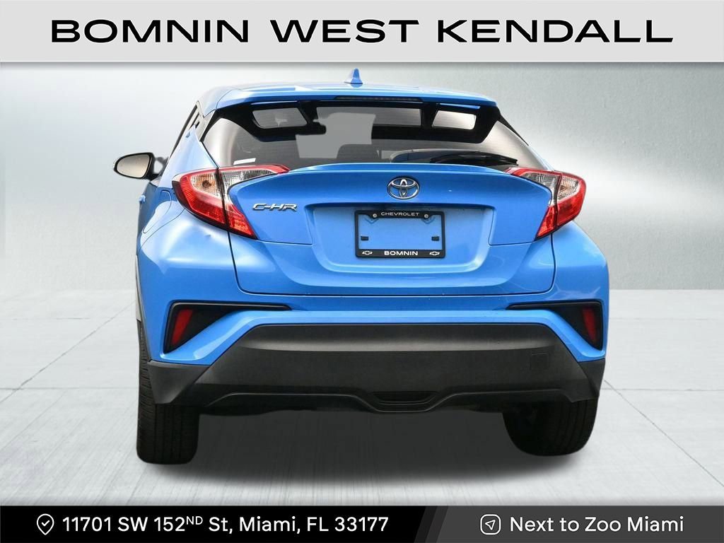 Used 2019 Toyota C-HR XLE image 4