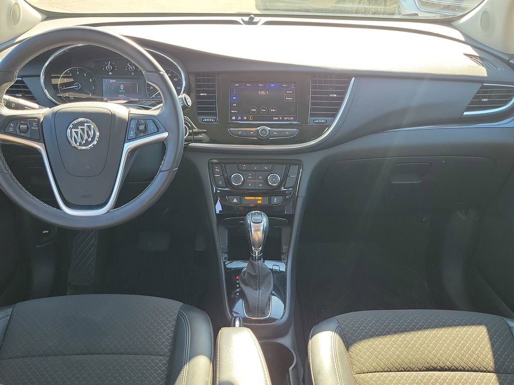 Used 2022 Buick Encore Preferred w/ Safety Package II image 9