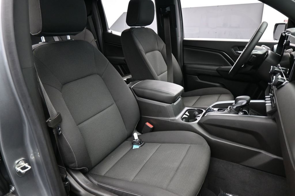 Used 2023 Chevrolet Colorado LT RWD image 47