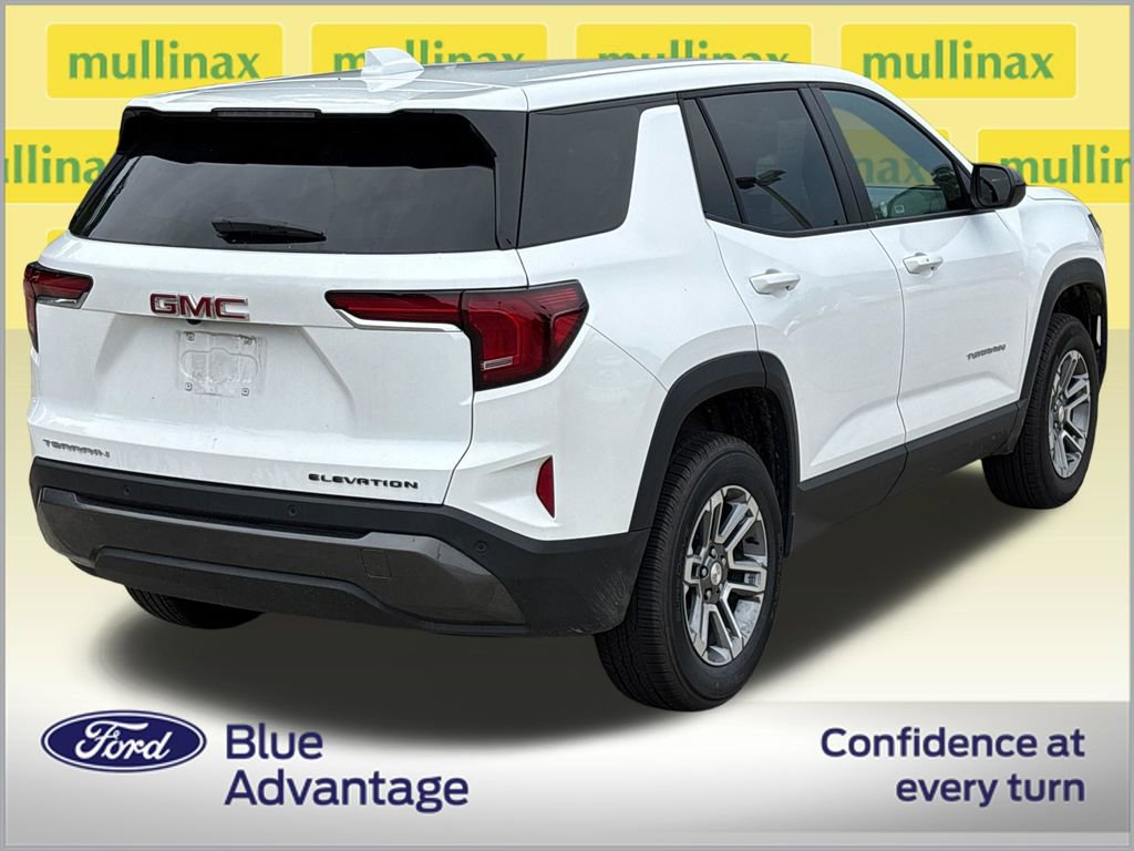 Used 2026 GMC Terrain Elevation FWD image 4