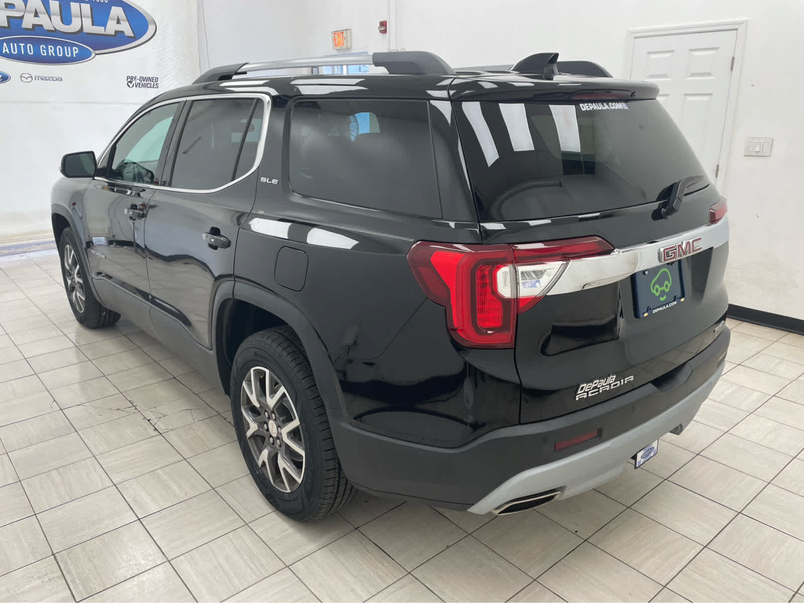 Used 2020 GMC Acadia SLE w/ Driver Convenience Package AWD/4WD image 17