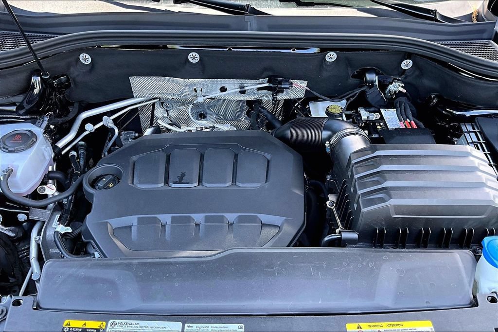 Used 2025 Volkswagen Atlas SE FWD image 21