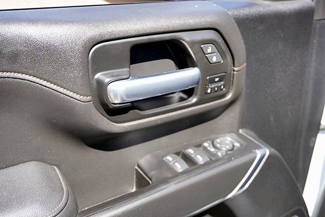 Used 2021 GMC Sierra 2500 AT4 w/ AT4 Preferred Package image 28