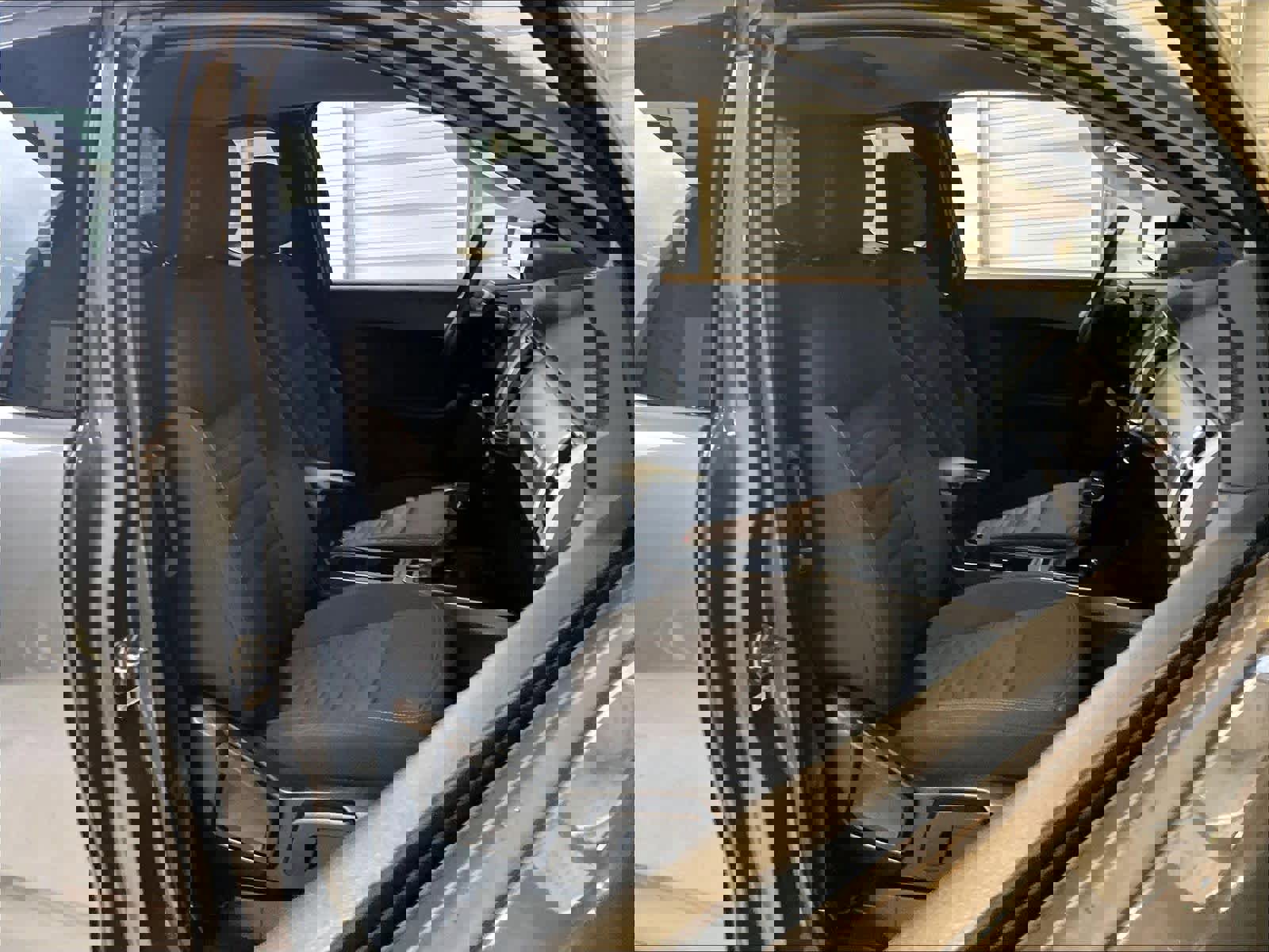 Used 2020 Ford Ranger XLT w/ Equipment Group 301A Mid image 9