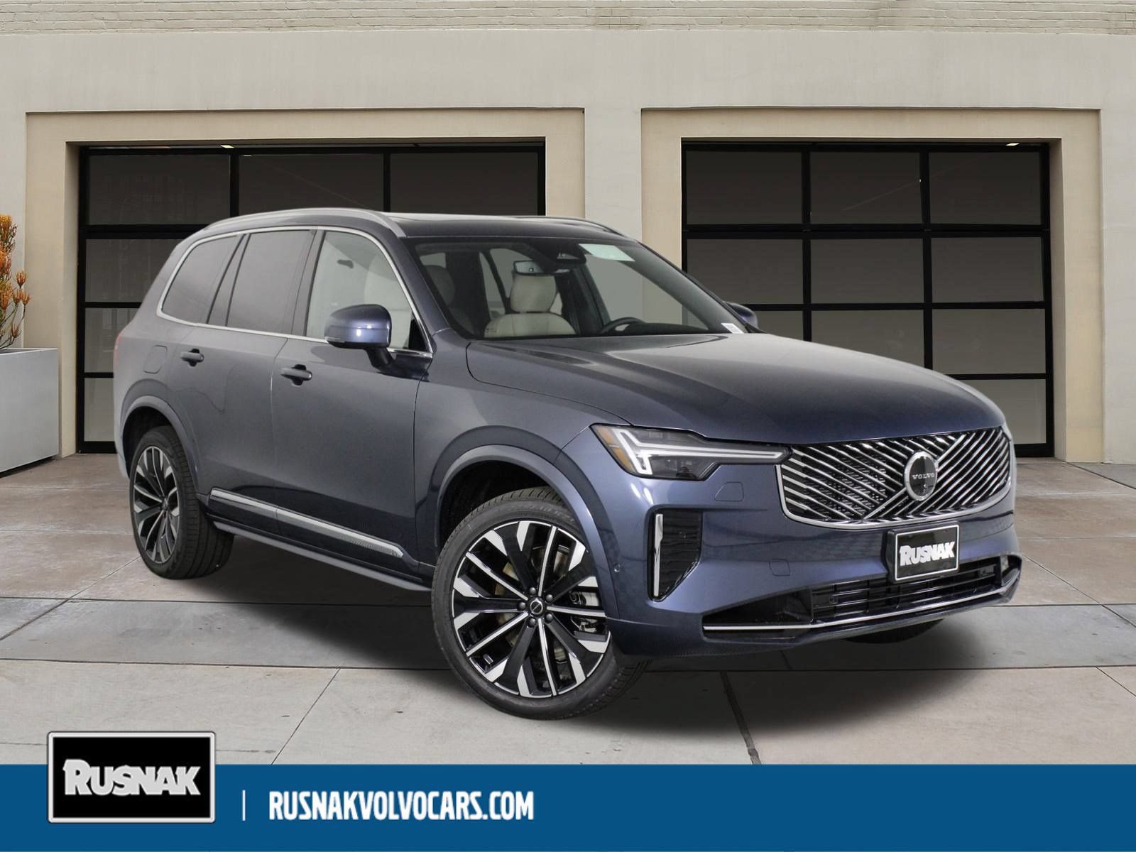 New 2026 Volvo XC90 T8 Plus w/ Protection Package Premier