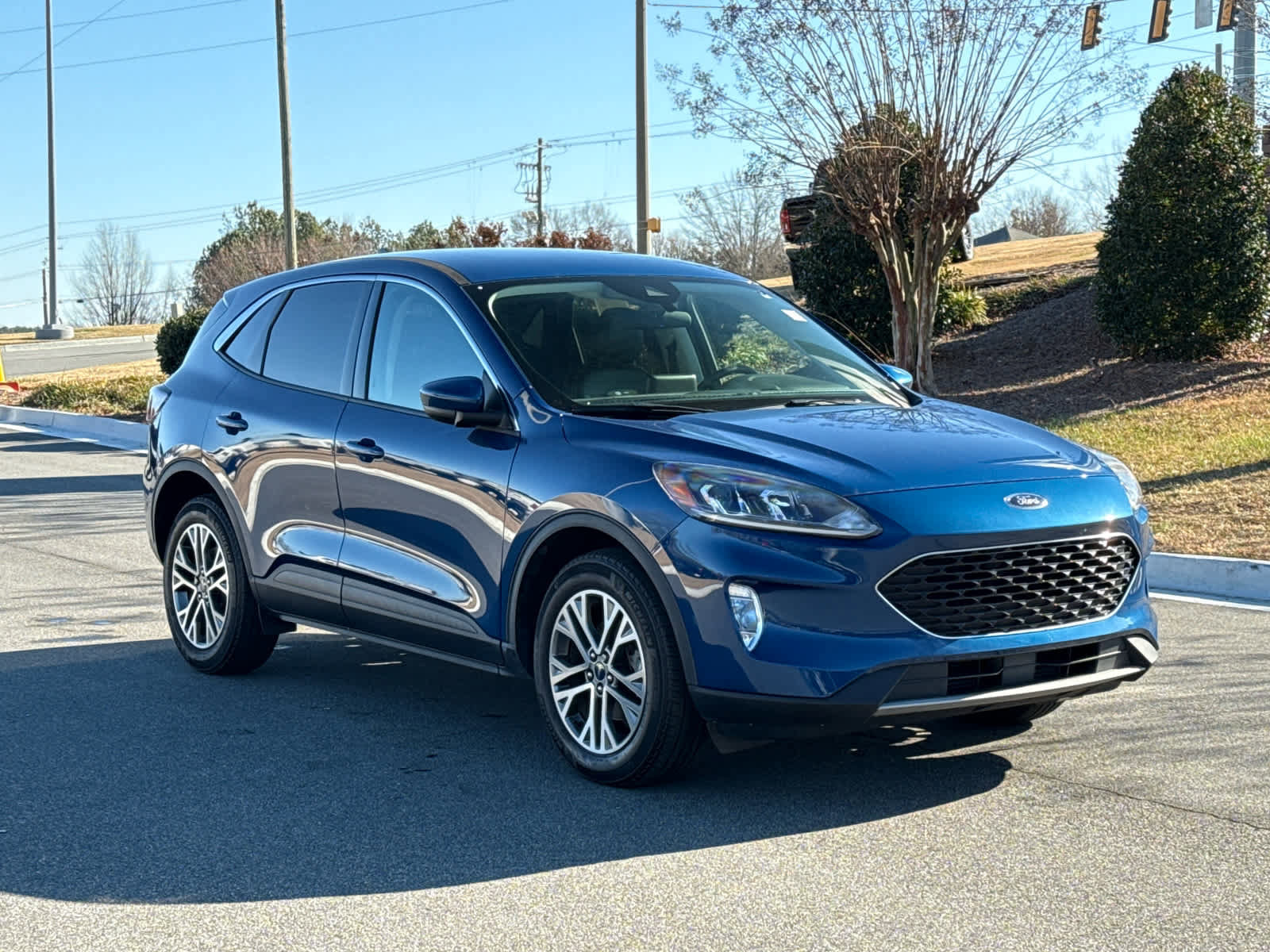 Used 2022 Ford Escape SEL w/ Technology Package image 8