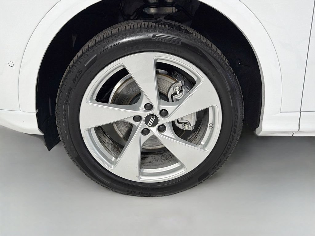 Used 2025 Audi Q5 Premium Plus AWD/4WD image 31