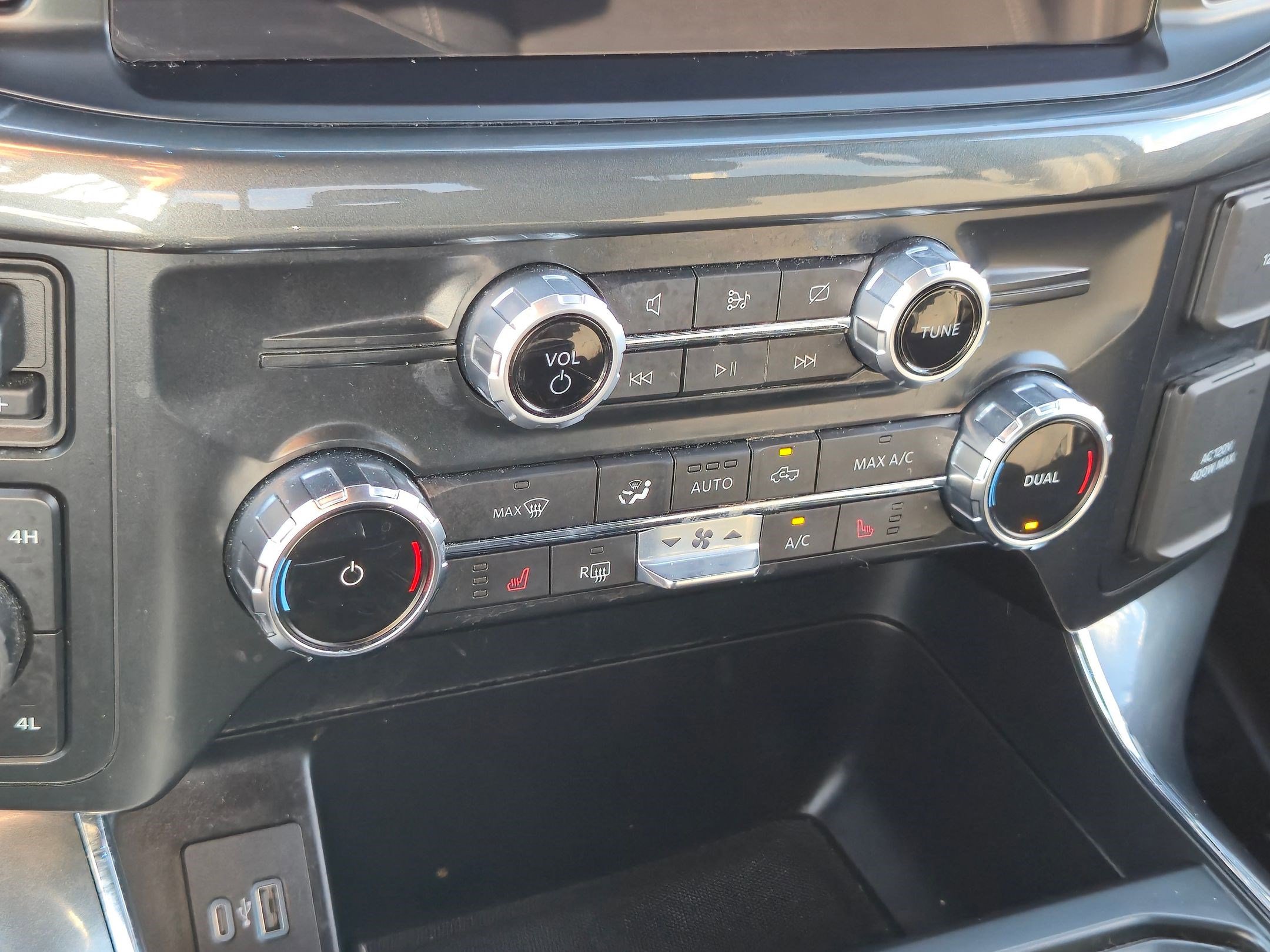 Used 2022 Ford F150 XLT w/ Equipment Group 302A High image 25