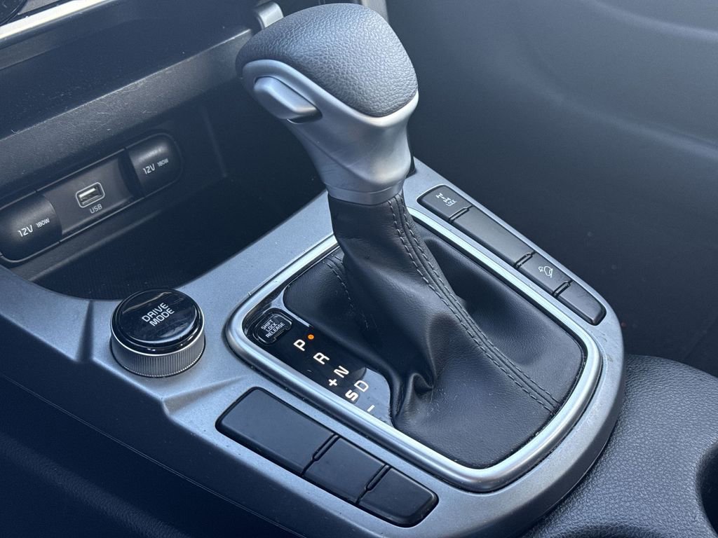 Used 2023 Kia Seltos LX image 21