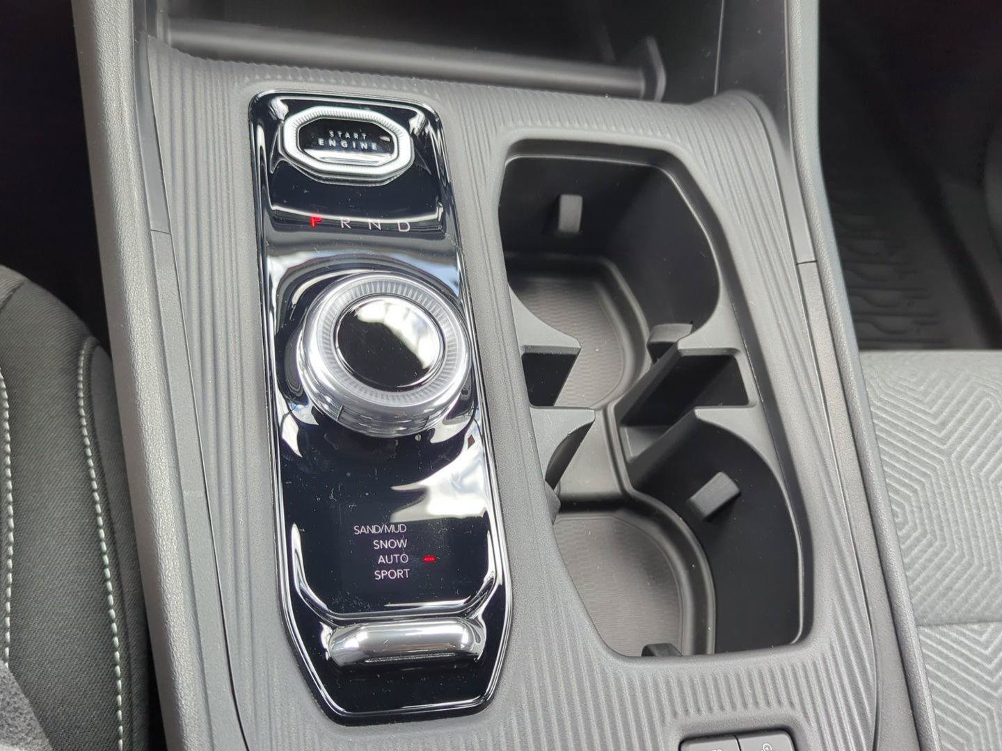 New 2026 Jeep Cherokee Laredo AWD/4WD image 24