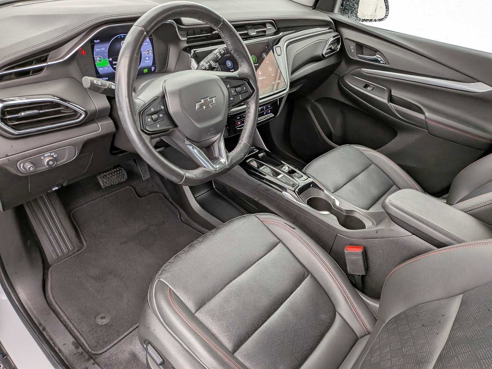 Used 2023 Chevrolet Bolt EUV Premier w/ Redline Edition FWD image 2