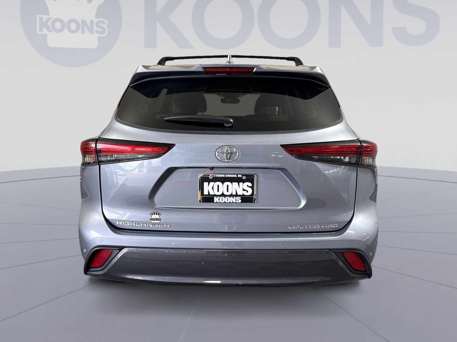 Used 2023 Toyota Highlander Limited AWD/4WD image 5