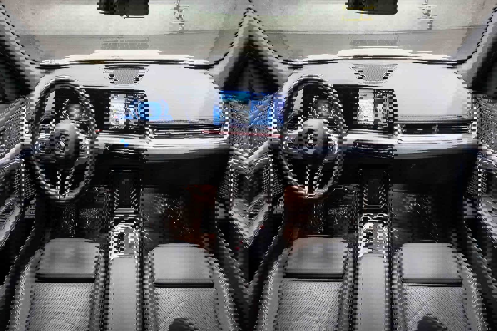 Used 2023 BMW X1 xDrive28i w/ M Sport Package image 13