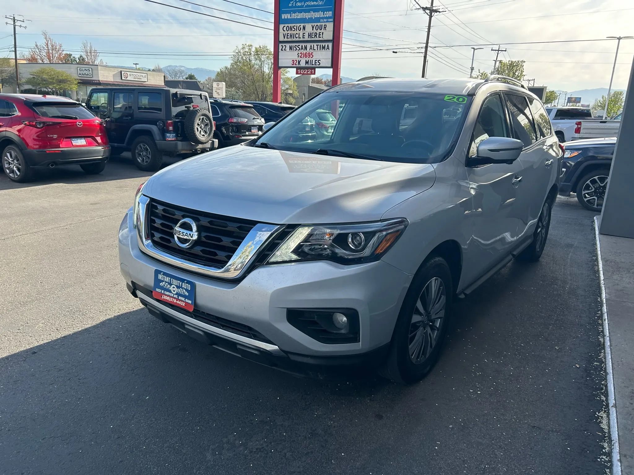 Used 2020 Nissan Pathfinder SL image 40