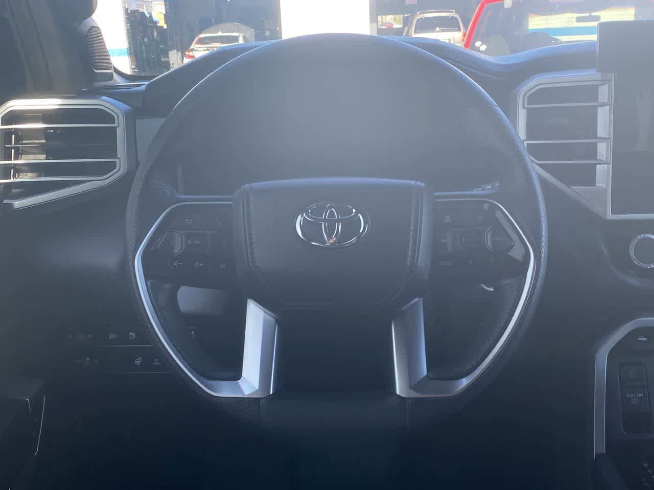 Certified 2024 Toyota Sequoia Platinum AWD/4WD image 14